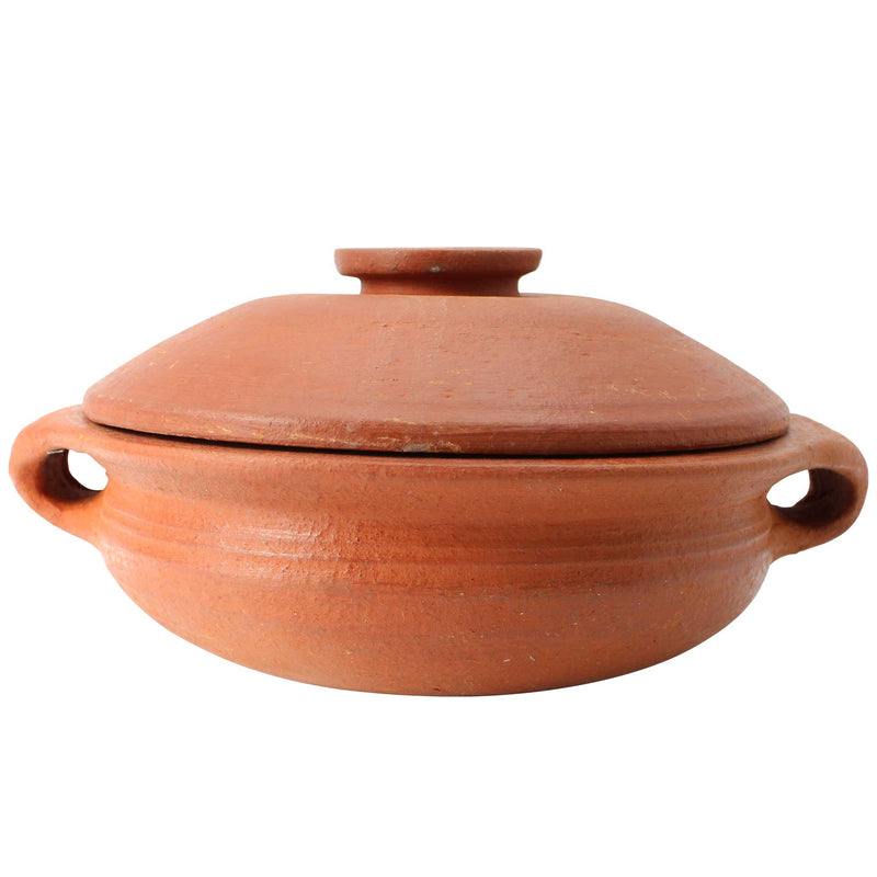 Traditional Clay Chatti with lid